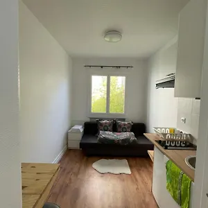 studio-paisible20.fr-paris.fr/